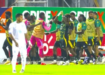 Jamaica frena en seco a Honduras