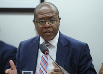 Lula destituye a Silvio Almeida tras «acusaciones de acoso»