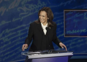 Kamala Harris aventaja a Donald Trump por 5 puntos tras debate, según sondeo de Ipsos