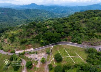 MOP entrega obras de protección en km 125 de carretera Longitudinal del Norte, Sensuntepeque