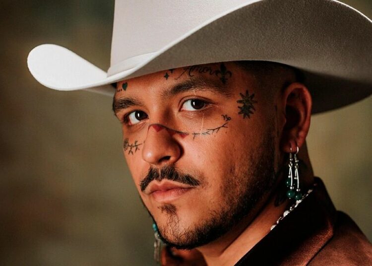 «Estoy nervioso, deséenme suerte»: Christian Nodal comparte el procedimiento al que se va a someter