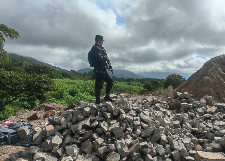 Emotivo mensaje del Presidente Bukele al fallecido Director de la PNC tras un nuevo día sin homicidios