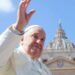 El Papa Francisco parte en el viaje más largo de su papado
