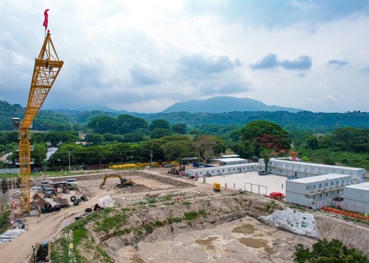 Construcción de Planta Potabilizadora del Lago de Ilopango lleva un 20% de avance