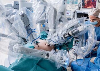 Crean el primer hospital operado por robots e Inteligencia Artificial