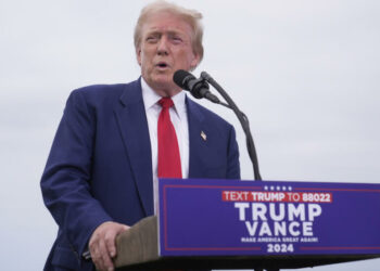 Trump descarta postularse a comicios de 2028 si pierde