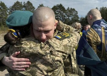 Rusia y Ucrania anuncian nuevo intercambio de 206 soldados