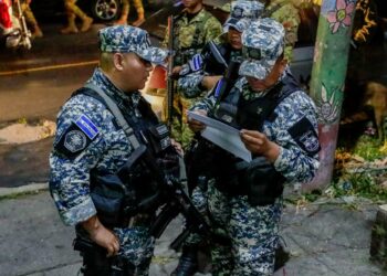 Ministro Villatoro da a conocer primeros resultados del Cerco de Seguridad en colonia 10 de Octubre