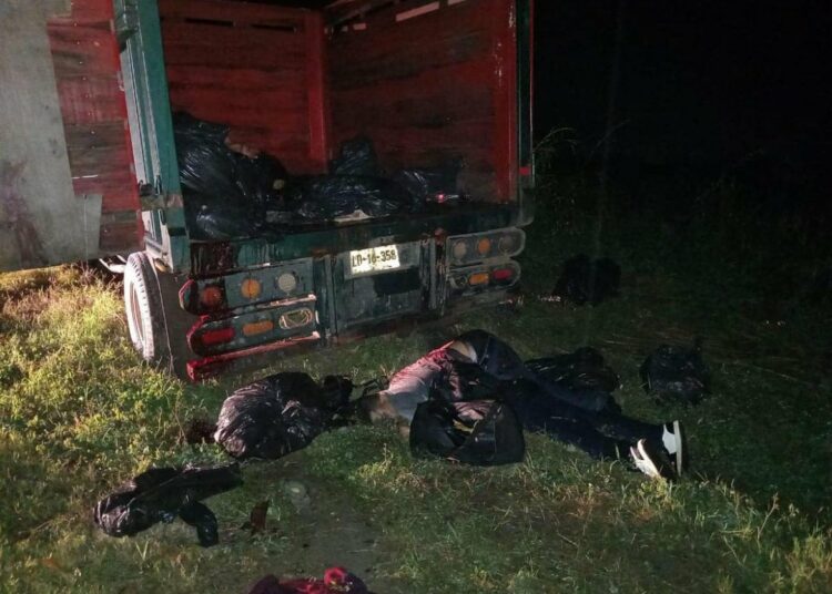 Presidenta Sheinbaum informa que había migrantes de El Salvador entre los 6 acribillados por militares en Chiapas