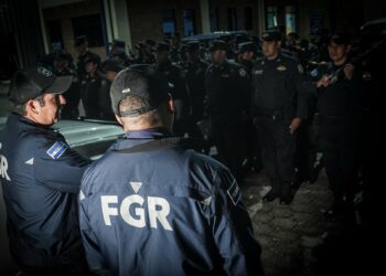 Giran 76 órdenes de captura contra mareros en el departamento de La Libertad