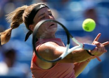 Sabalenka cae ante Muchova en Pekín, su primera derrota tras 15 triunfos