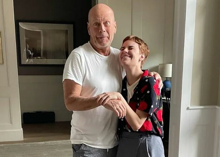 Bruce Willis se encuentra ‘estable’ en su lucha contra la demencia frontotemporal