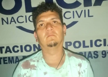 Hombre provoca varias heridas a otra persona con un envase de vidrio, todo inició con una broma entre ambos