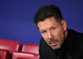 Simeone: «Ojalá encontremos algo para decir que fue penalti»