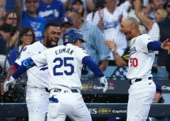 Los Dodgers frustran la remontada de los Yankees y lideran la Serie Mundial 2-0
