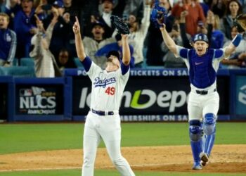 Dodgers vencen 10-5 a Mets y avanzan para enfrentar a los Yankees en la Serie Mundial
