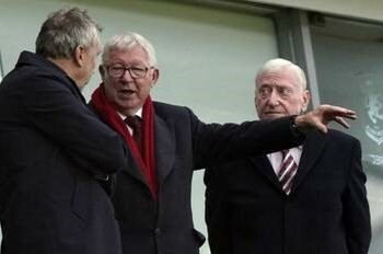 El Manchester United despidió a Sir Alex Ferguson a 38 años de su llegada al club