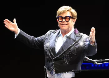 Elton John reveló que perdió varias partes de su cuerpo tras problemas de salud