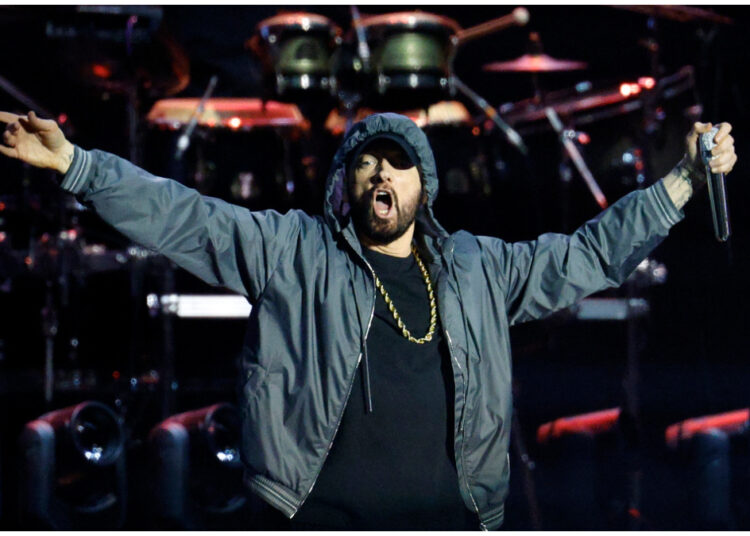 Eminem se convertirá en abuelo