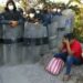 Guatemala detiene a 25 policías por tráfico de migrantes