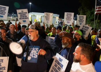 Huelga en los principales puertos de Estados Unidos