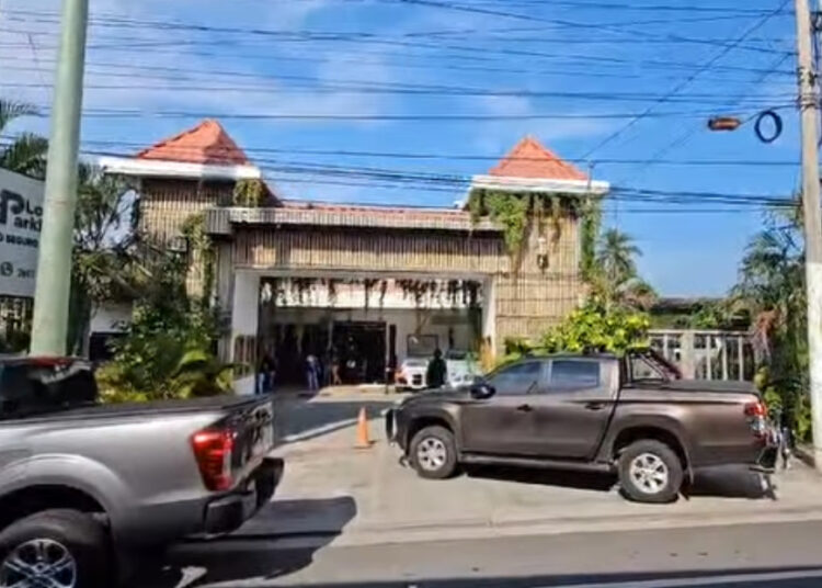 Incautan hotel Argueta en San Luis Talpa por estar vinculado al tráfico de personas