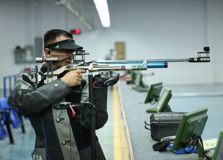 El salvadoreño Israel Gutiérrez gana bronce en el Grand Prix Guatemala 2024
