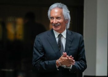 La Justicia de Guatemala otorga arresto domiciliario al periodista José Rubén Zamora