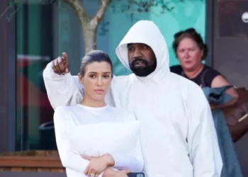 Kanye West le habría dicho a Bianca Censori que quería acostarse con su madre