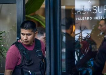 La Policía de Buenos Aires allana el hotel donde murió el músico Liam Payne