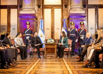 Nayib Bukele destaca que la unificación de los entes que conforman la sociedad fue clave para lograr el milagro de la seguridad en El Salvador