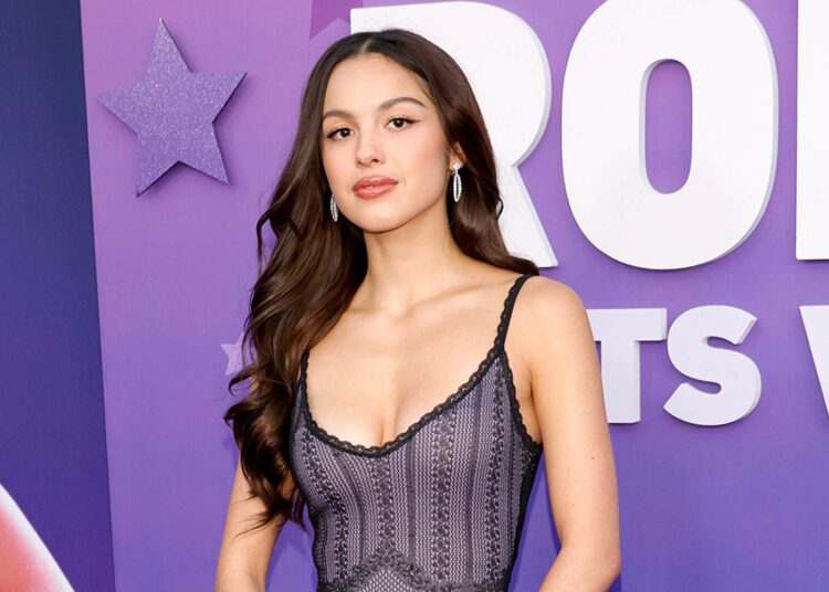 Olivia Rodrigo fue interrogada por agentes fronterizos tras ser confundida con una delincuente