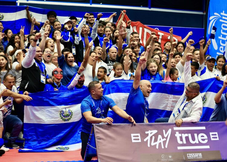 El Salvador, monarca del karate en los Codicader 2024