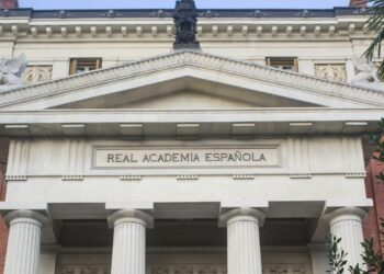 Adiós a la ‘i griega’: la RAE decreta que esta letra no existe en el abecedario español