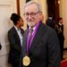 Steven Spielberg recibe una condecoración en la Casa Blanca
