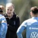 Marcelo Bielsa, en el ojo de la tormenta: los detalles de la reunión con los referentes de la selección de Uruguay