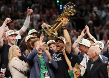 Muchos cambios y los Celtics por un 19no título marcan nueva temporada de la NBA