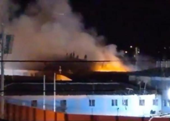 Al menos cinco muertos deja un incendio en un penal de Perú