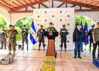 Presentan última incautación de droga realizada en la bocana El Cordoncillo