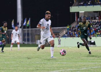 El Salvador cae 1-2 ante San Vicente y pone en peligro la clasificación a Copa Oro