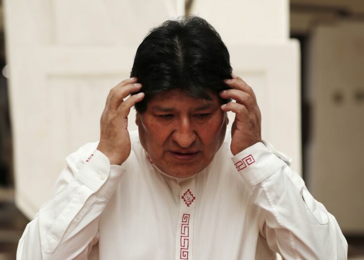 Evo Morales tendrá que dar declaraciones tras ser acusado de armar una red de trata de personas para satisfacerlo