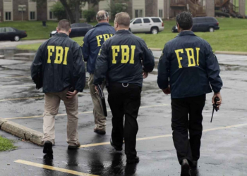 FBI detiene a afgano que, según funcionarios, planeaba ataque el día de elecciones en EEUU