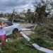 El huracán Milton se aleja, pero deja en Florida destrucción, al menos 10 muertos y apagones