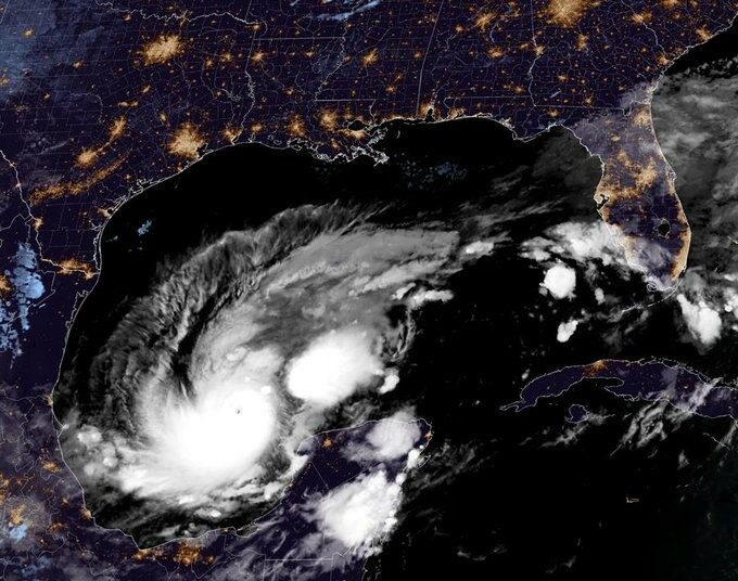 El huracán Milton alcanzó categoría 5 en medio de los preparativos de Florida para evacuaciones masivas