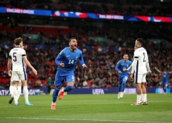 Inglaterra sufrió duro golpe ante Grecia