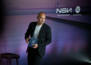 Andrés Iniesta anunció su retiro del fútbol a los 40 años