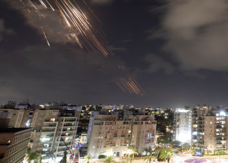 Israel afirma estar preparando su respuesta a Irán