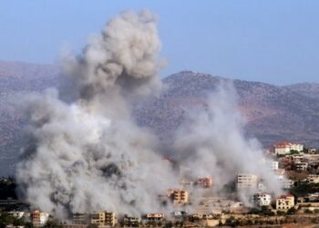 Israel despliega más divisiones de infantería y multiplica sus ataques aéreos contra Hezbolá en el Líbano