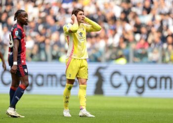 La Juventus deja volar dos puntos de su estadio y ve alejarse al líder Nápoles