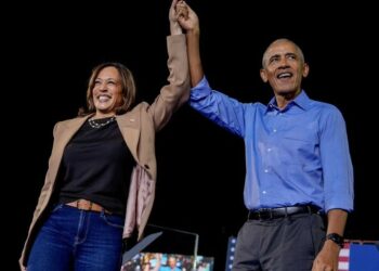 Kamala Harris recibe apoyo de Obama y de celebridades en Atlanta